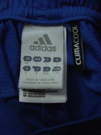 กางเกงฟุตบอล ทีมชาติสเปน ชุดเหย้า ชุดลุยศึกฟุตบอลโลก 2010 ใหม่ L-Size / SPAIN Football Shorts Home Kit World Cup 2010 Jersey NEW L-Size