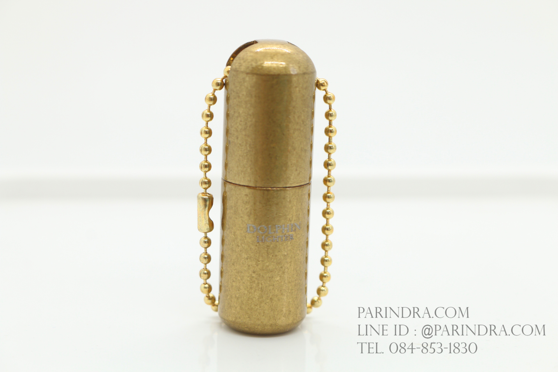 ไฟแช็คน้ำมัน Dolphin แบบแคปซูลกันน้ำ สีทอง สายห้อยสีทอง