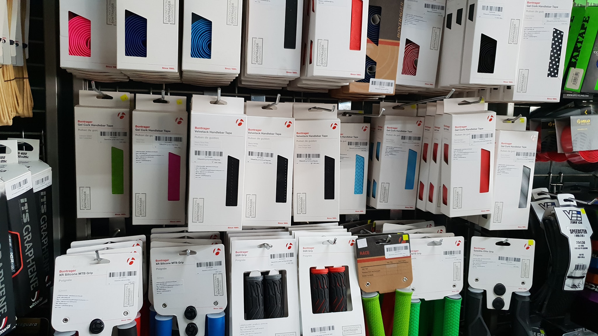 ผ้าพันแฮนด์ Bontrager Gel Cork Handlebar tape (Ruban de Guidon),20170815