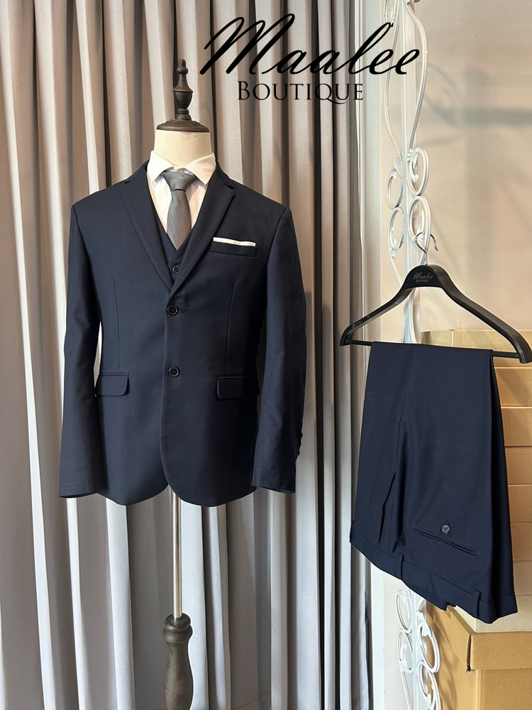 พร้อมเช่า ชุดสูทชาย สีกรมท่า 2 กระดุม พร้อมเสื้อกั๊ก พลัสไซส์