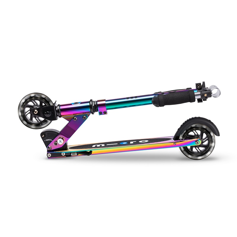 สกู๊ตเตอร์เด็กโต MICRO SCOOTERS รุ่น SPRITE LED สี NEOCHROME เหมาะสำหรับเด็กโตที่มีอายุตั้งแต่ 5 - 12 ปีขึ้นไป