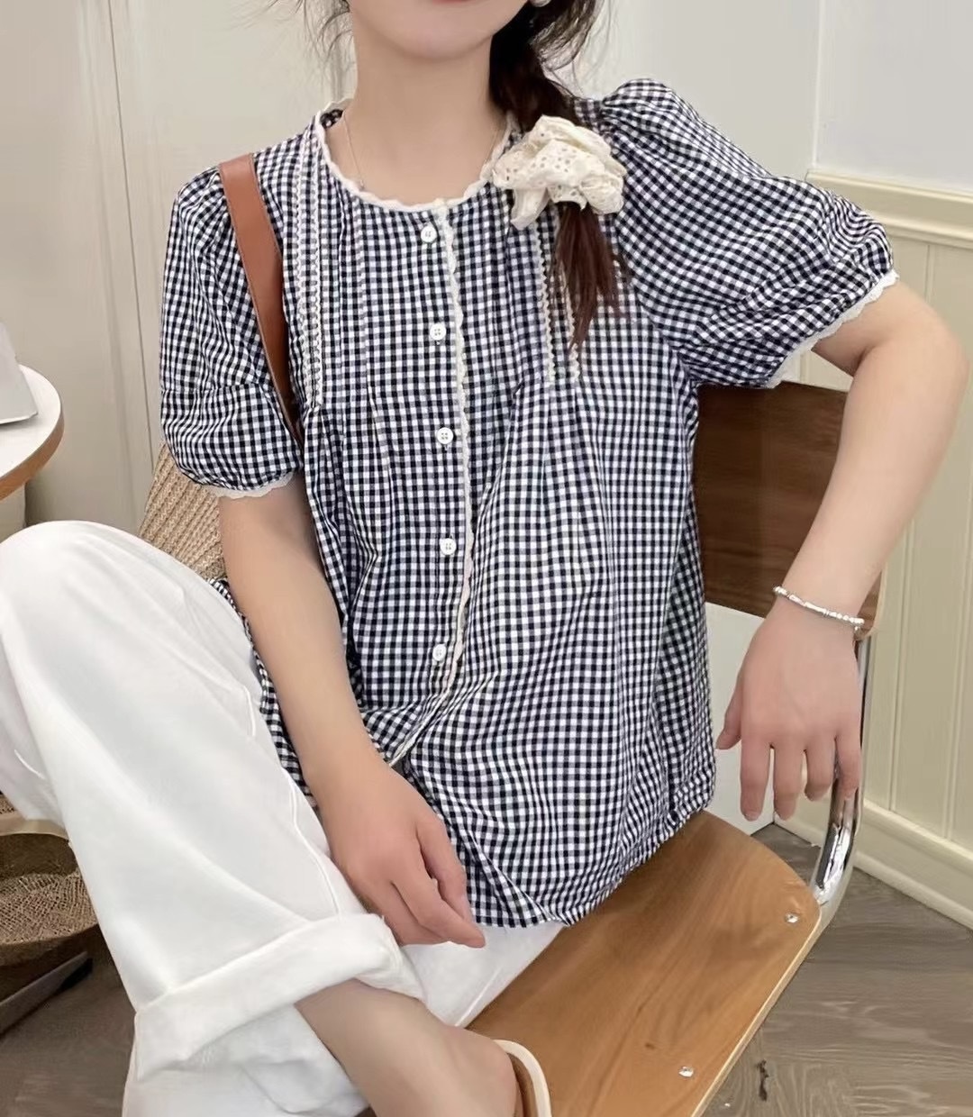 เสื้อผ้าฝ้ายลายสก็อตแต่งลูกไม้
