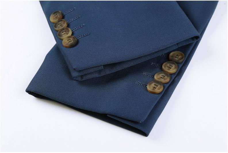 Pre-order ชุดสูทชาย รุ่น 2 กระดุม สีเขียว