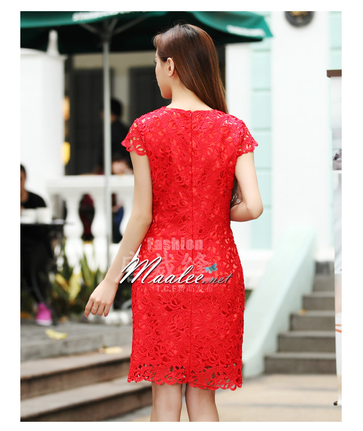 พร้อมส่ง ชุดราตรีสั้น ลูกไม้สีแดง แขนสั้น