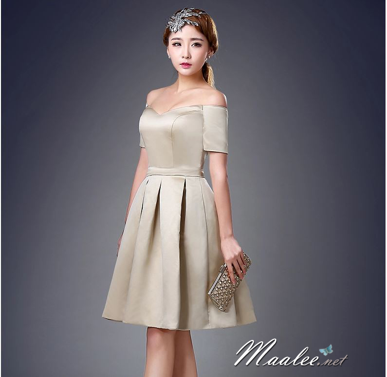 พร้อมส่ง ชุดราตรีสั้น ปาดไหล่ แขนสั้น ผ้าซาติน คอเว้า Sweet heart กระโปรงจับจีบ สวยหรู สีครีม Champagne (ซิปหลัง)