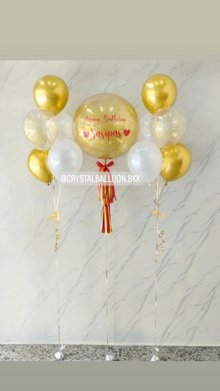 ลูกโป่ง วันเกิด Bubble ขนาด 24" กลิตเตอร์สีทอง 1 ลูก พร้อม ช่อลูกโป่ง ช่อ 5 ลูก 2 ช่อ Theme สีทองเข้มโครเมี่ยม พร้อมตกแต่ง สามารถเปลี่ยนสีลูกโป่ง/เปลี่ยนข้อความ/เปลี่ยนขนาดได้