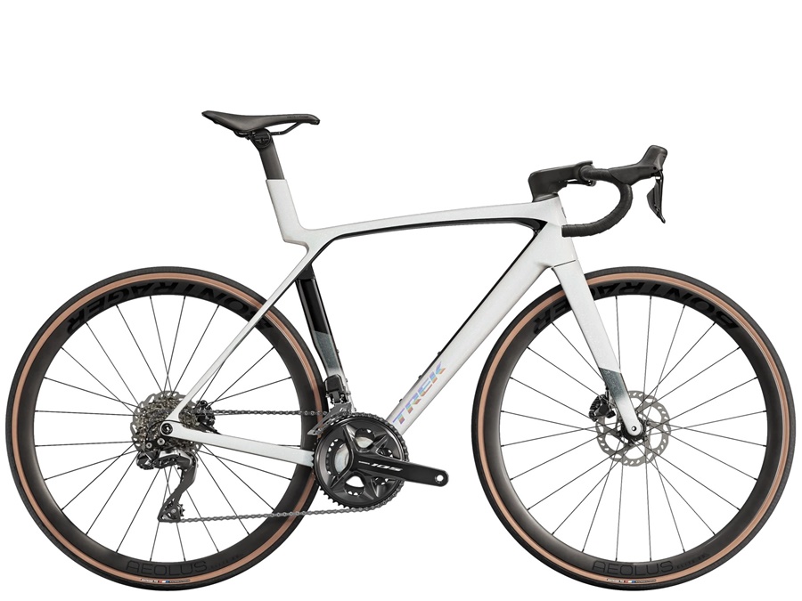 จักรยานเสือหมอบ TREK MADONE SL6 Gen8 | Shimano 105 Di2 12 Speed | ล้อคาร์บอน Bontrager Aeolus Elite 35