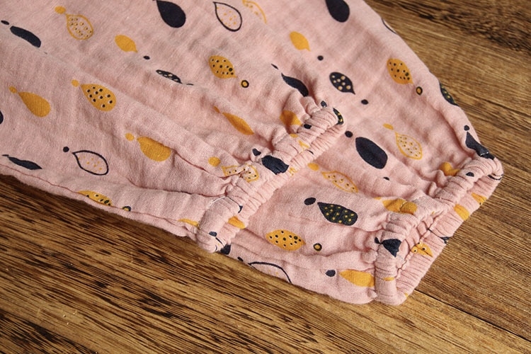 เสื้อผ้าสาลูเนื้อนิ่มแต่งจีบระบาย