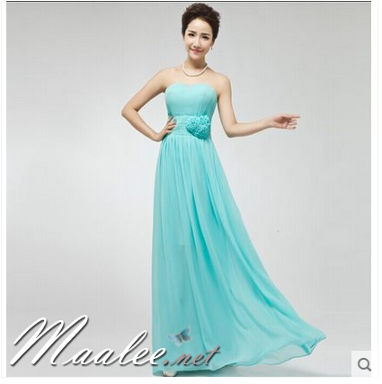 พร้อมส่ง ชุดราตรียาว แบบเกาะอก ผ้าชีฟอง ช่วงอกอัดพลีท แต่งดอกที่เอว สีฟ้าอ่อน