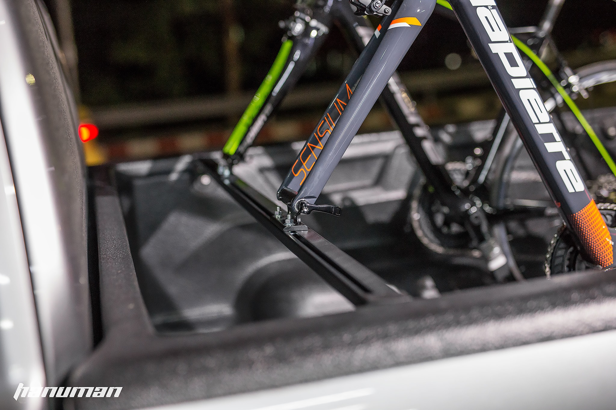 แร็คบรรทุกจักรยาน Hanuman Rack X2 Car Bike Rack แร็คสำหรับรถกระบะ ใส่ได้สองคัน 150cm.