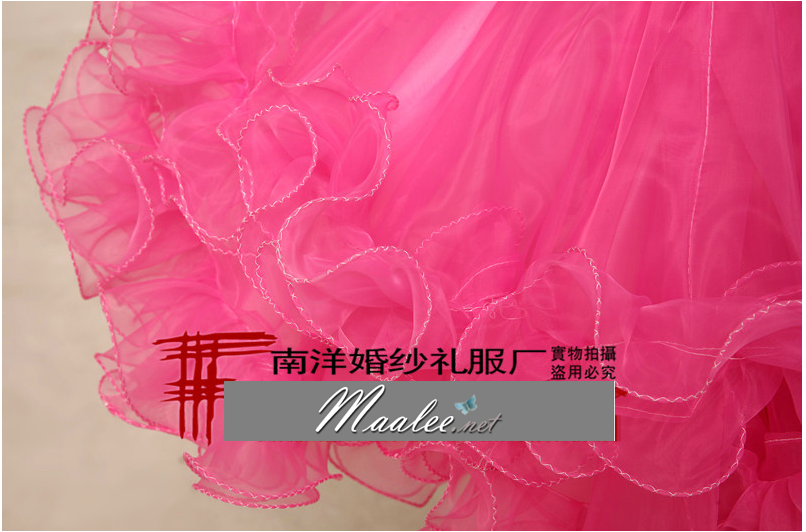 พร้อมเช่า ชุดแฟนซี ชุดราตรีสั้น กระโปรงผ้าแก้วย้วยพองฟู น่ารักมาก แต่งดอกไม้ช่วงอก สีชมพู