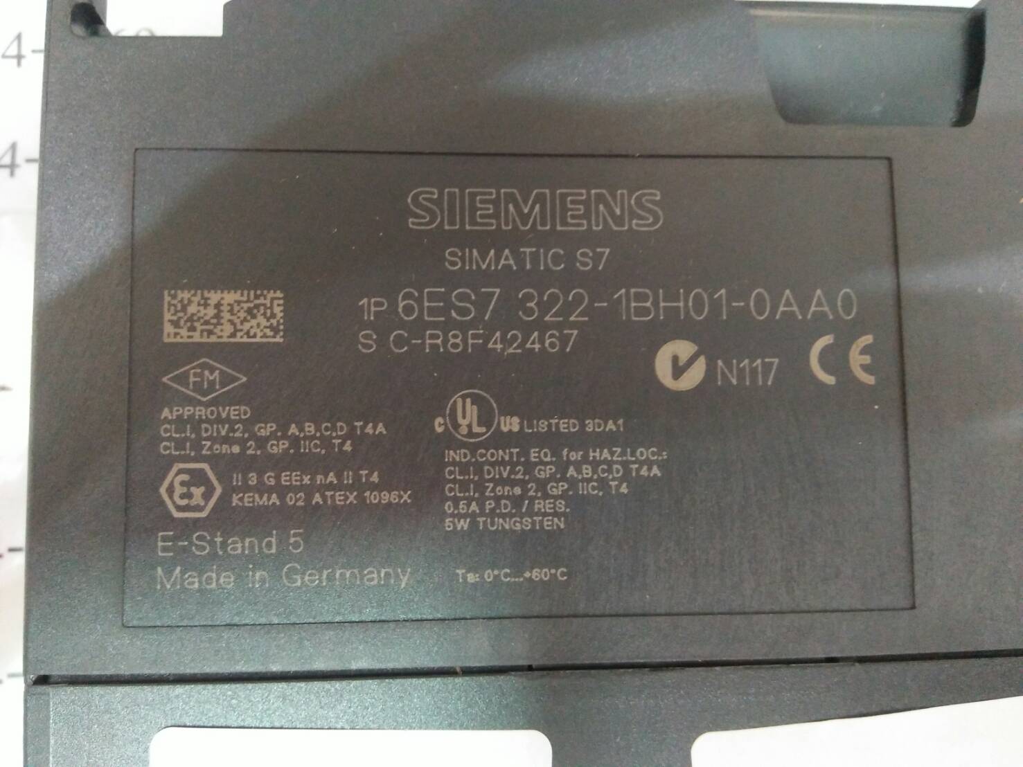 PLC “ SIEMENS ” รุ่น 6ES7 322-1BH01-0AA0
