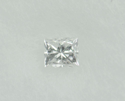 เพชรแท้ (Princess) 0.06 กะรัตน้ำ 100 VVS 1