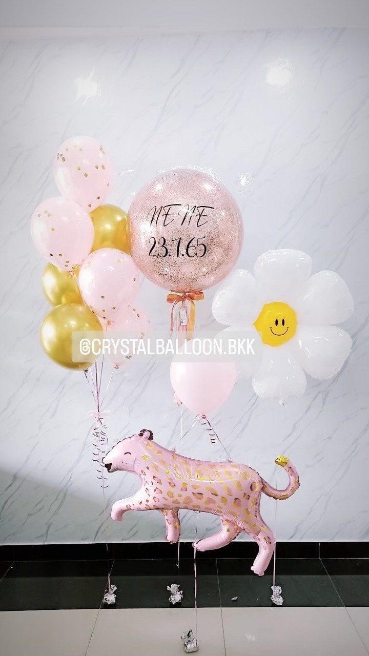 ลูกโป่ง Welcome Baby Girl Bubble ขนาด 24" สีโรสโกล พร้อม ช่อลูกโป่ง 7 ลูก 1 ช่อ พร้อมตกแต่ง ฟอยล์ดอกเดซี่ 1 ชิ้น,ฟอยล์เสือ 1 ชิ้น สามารถเปลี่ยนสีลูกโป่ง/เปลี่ยนข้อความ/เปลี่ยนฟอยล์ตกแต่ง/เปลี่ยนขนาดได้