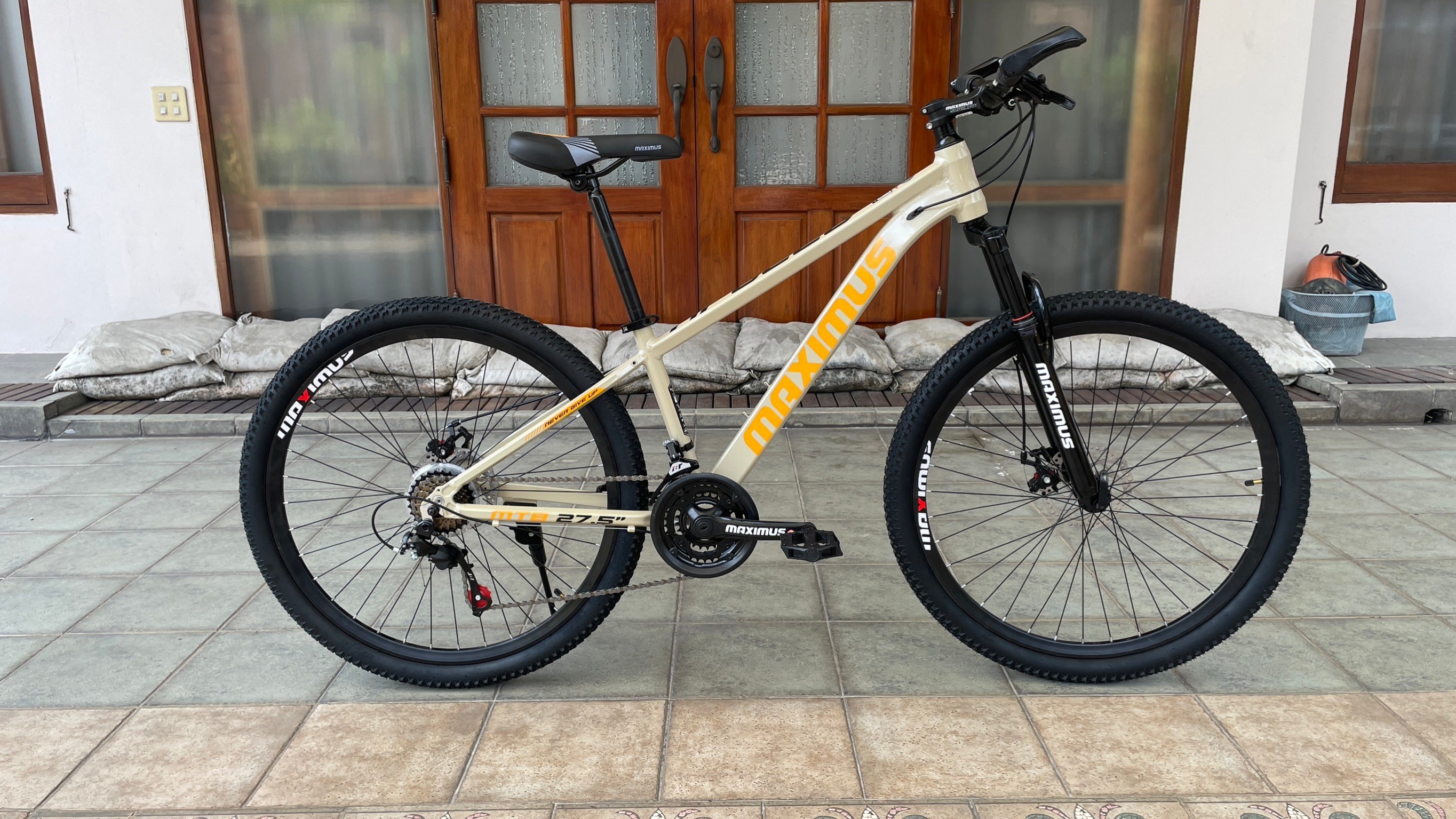 จักรยานเสือภูเขา MAXIMUS APOLLO วงล้อ 27.5 เฟรมอลู 24 สปีด