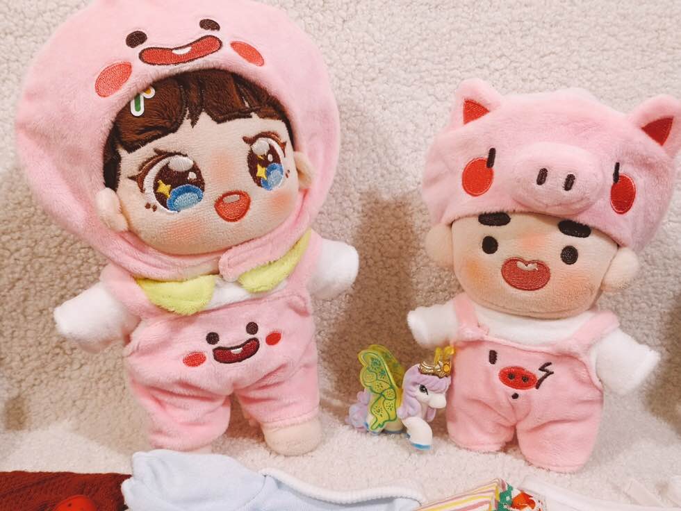 ชุดตุ๊กตา ชุดลูกพีช+ลูกหมู (15,20 cm.)