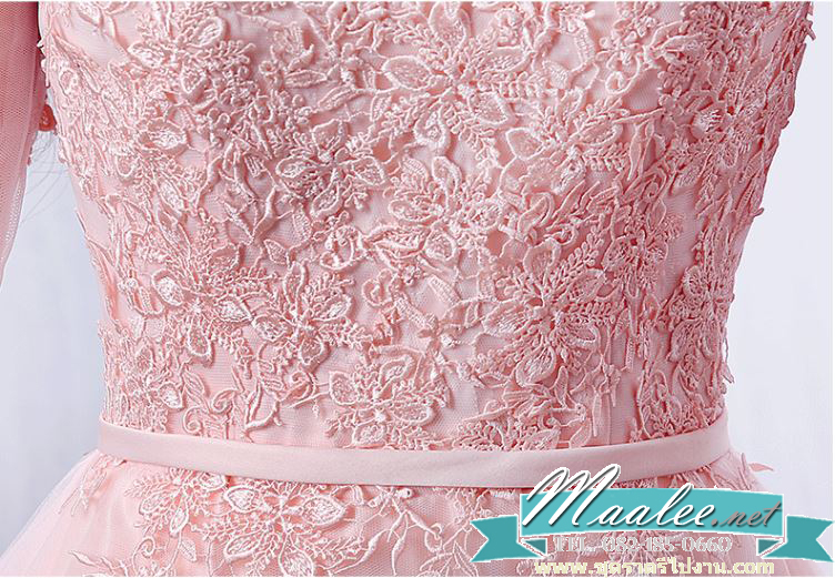 พร้อมเช่า ชุดราตรียาว แบบไหล่ปาด แขนยาว สีชมพูโอโรส กระโปรงตาข่ายเก็บชายอย่างดี อก Sweet Heart เนื้อลูกไม้ (เชือกผูกหลัง)