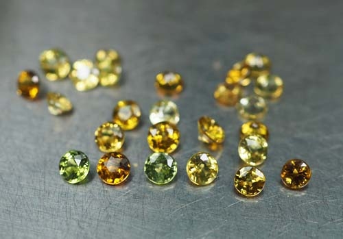 มาลีการ์เน็ต (Mali Garnet) 2.27 กะรัต 25 ชิ้น