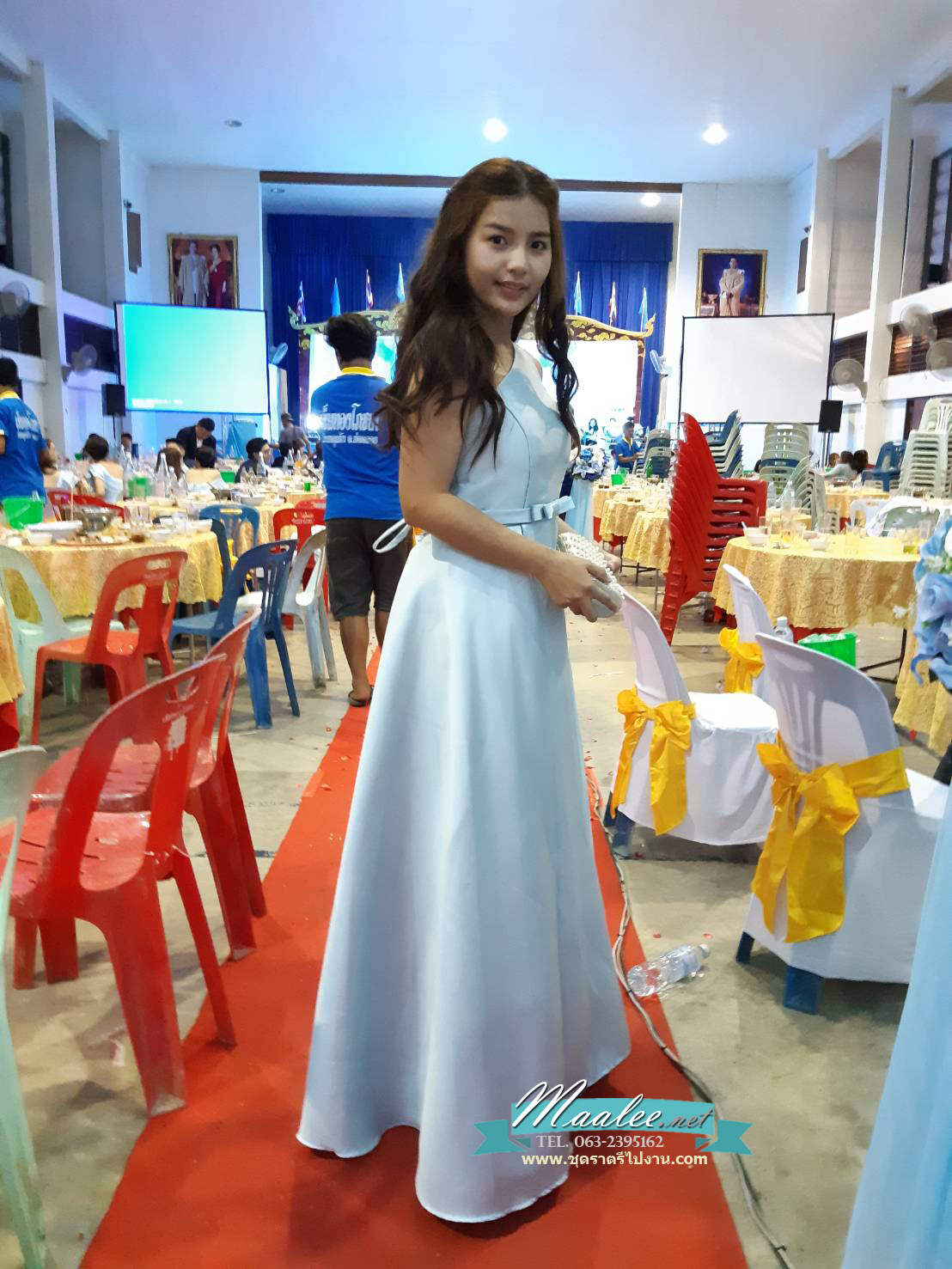 พร้อมส่ง ชุดราตรียาว ชุดเพื่อนเจ้าสาว สีฟ้า แบบ F ไหล่เดียว ผ้าซาติน มีโบว์ช่วงเอว (เชือกผูกด้านหลัง)