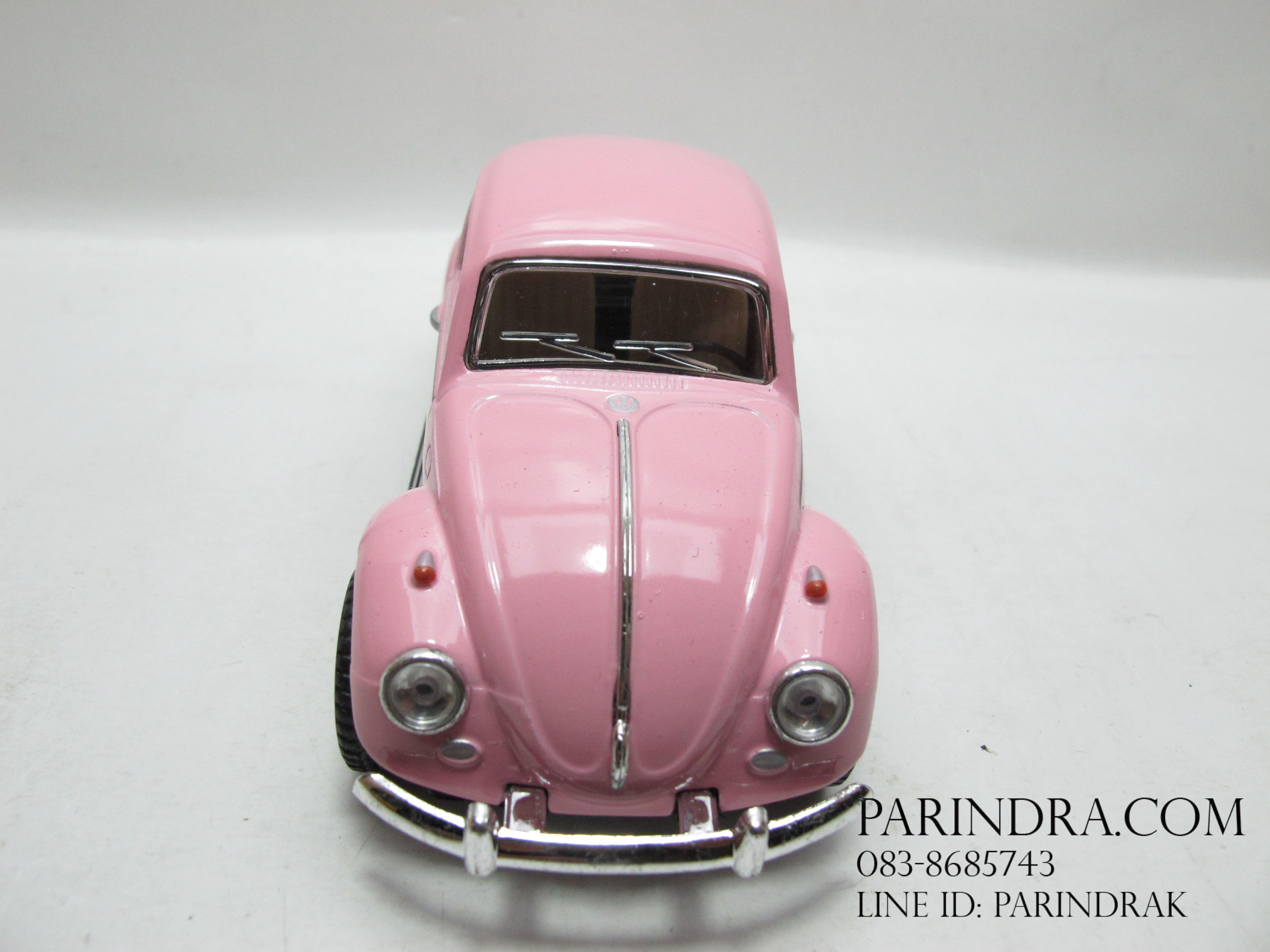 โมเดลรถเหล็กรถเต่า Volkswagen 1967 อัตราส่วน 1:32 สีชมพูอ่อน