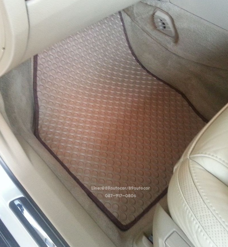 ผ้ายางปูพื้นรถยนต์ Volvo XC-90 ลายกระดุมสีน้ำตาลขอบน้ำตาล