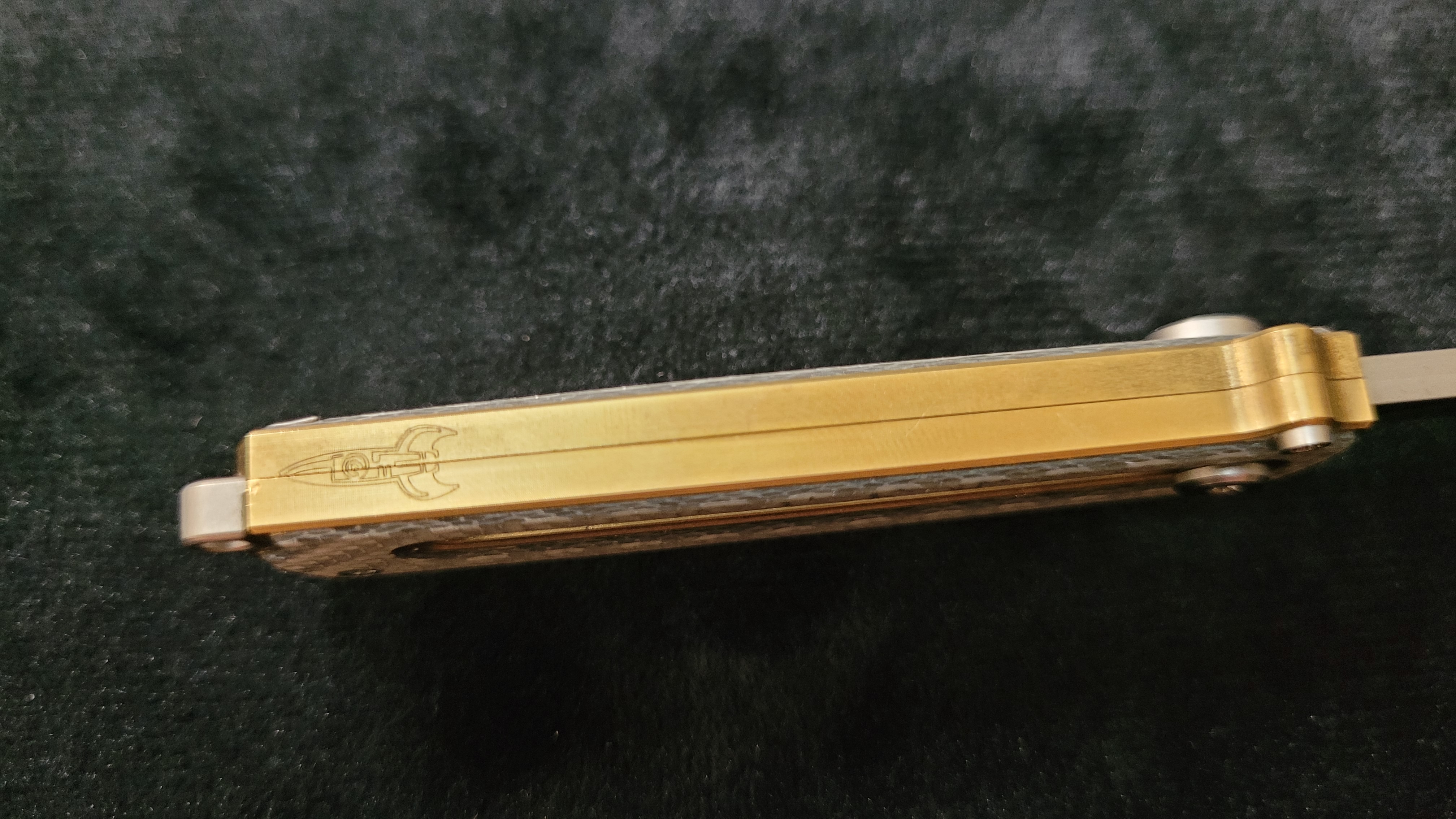 Al Br BarloX with M390 Blade-for a short time Dealer's Cost Silver Carbon Fiber DLC Black Blade