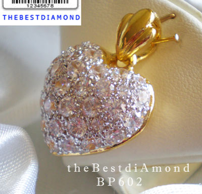 BP602+++จี้หัวใจสุดหรู ขนาดใหญ่มากๆ จี้กว้าง 2.2 ซมความยาวจี้ 3 ซม หรูหรา อลังการ เพชรระยิบระยับ
