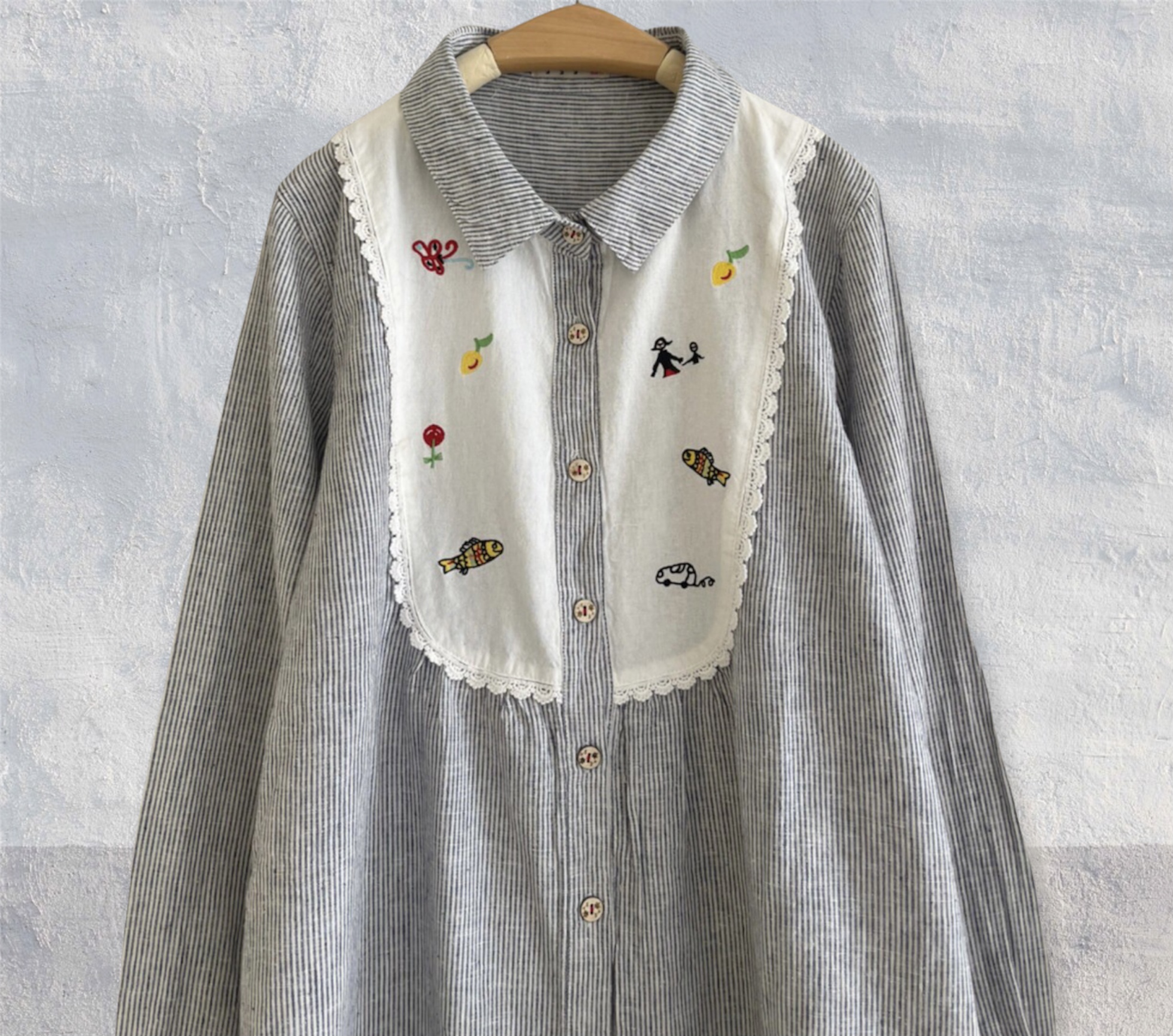 เสื้อผ้าฝ้ายนุ่มลายริ้วปักลาย