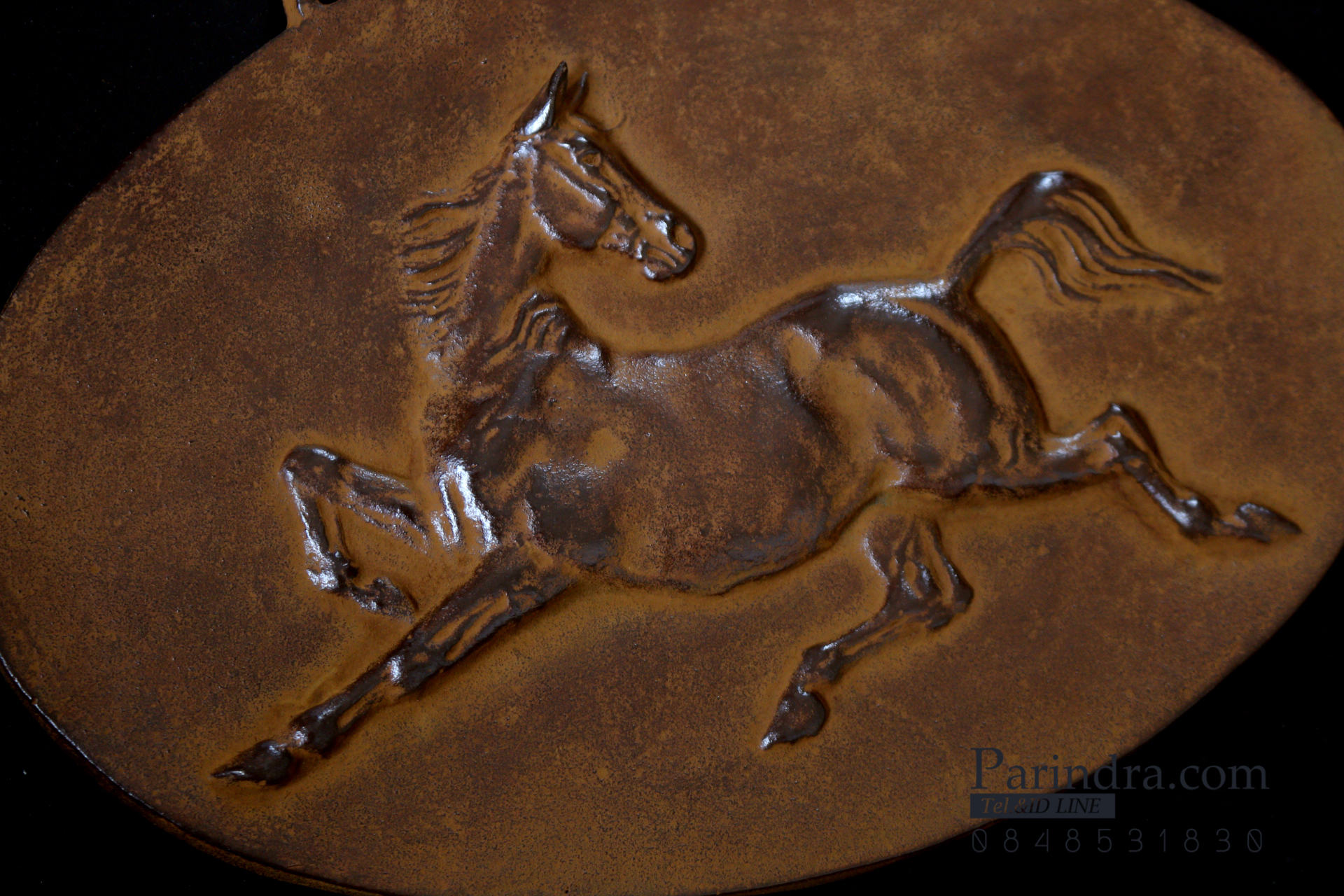 แผ่นโลหะปั๊มนูน ลายม้า อาชาผยอง ของเก่า สวยงาม