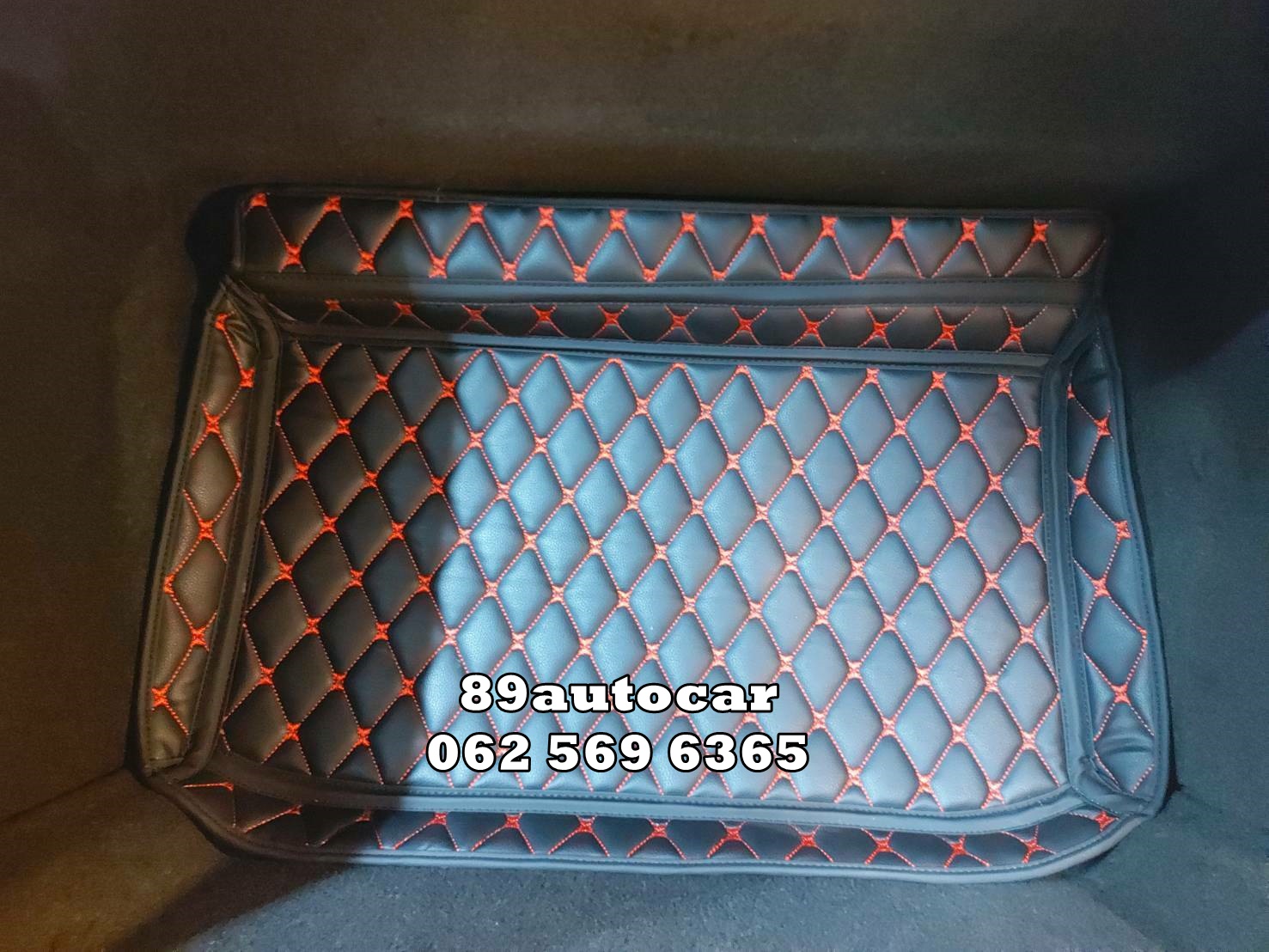 Porsche Boxser 718 ปูพรม7D สีดำด้ายแดง + พรมดักฝุ่นสีเทา เข้ารูป