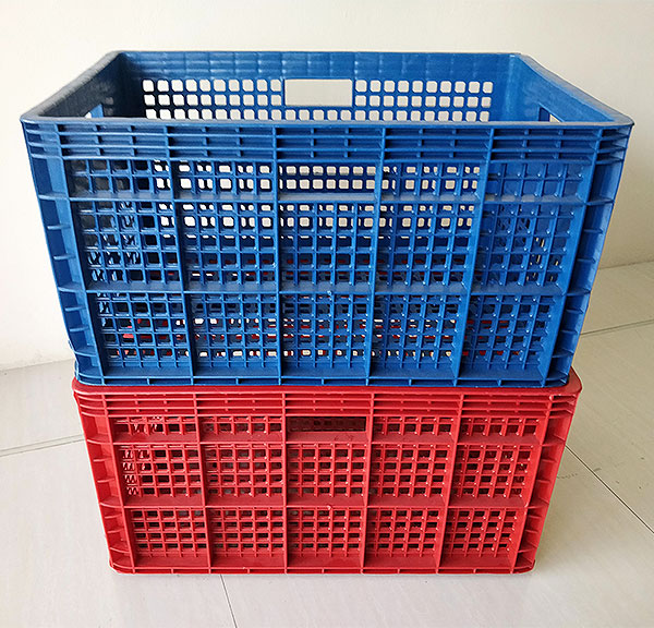 NO.426 ลังพลาสติกโปร่ง EXT. 37.0 x 55.5 x 30.5. HDPE (@60ใบ140/ใบ)