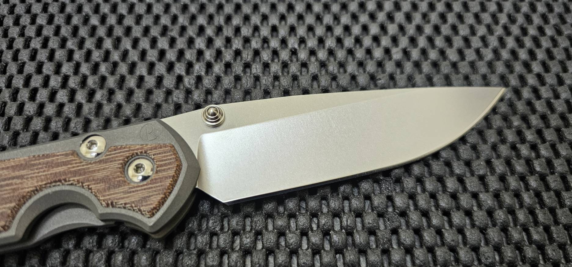 Chris Reeve Large Sebenza 31 - Natural Micarta Inlay - Left-Handed(มือซ้าย)