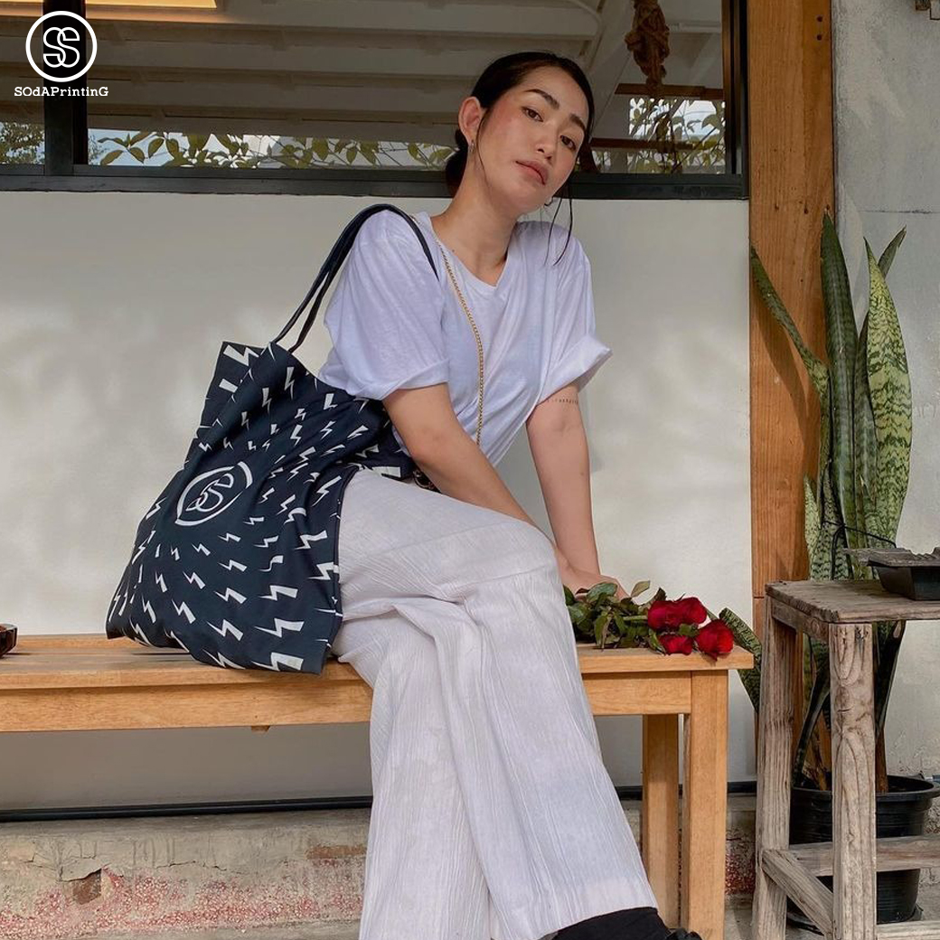 กระเป๋าผ้าแคนวาส พิมพ์ลาย ThunderBolts TBA0024 #SOdABag #SOdAPrintinG #กระเป๋า #กระเป๋าผ้า