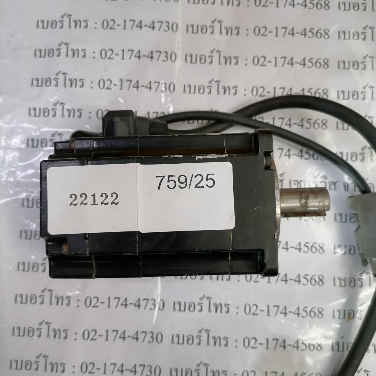 SERVO MOTOR “ YASKAWA ” รุ่น SGM7J-04AFC6S