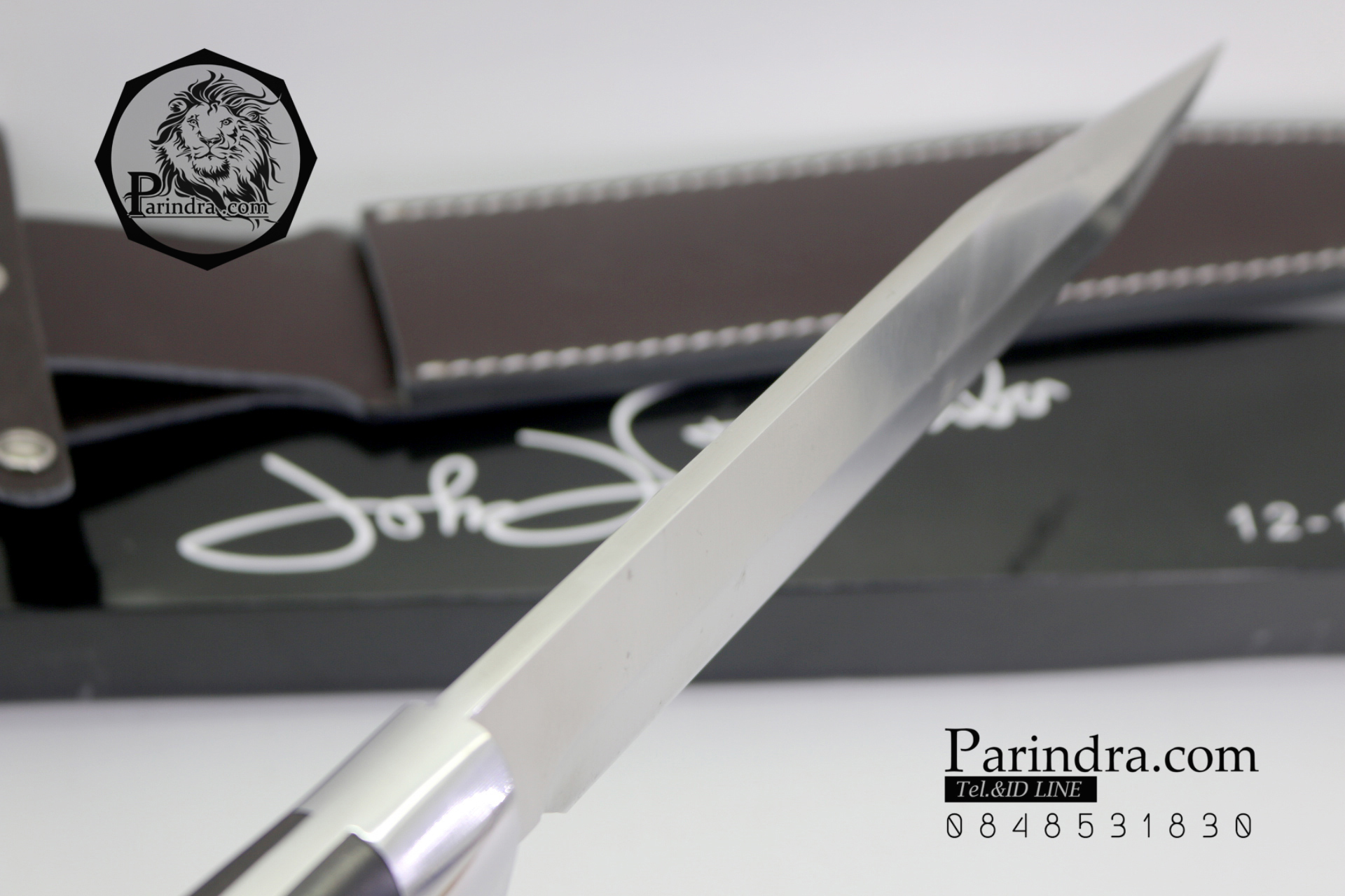 มีดใบตายเดินป่า RAMBO JOHN HUNTER ขนาด 17 นิ้ว (ใบสีเงิน)