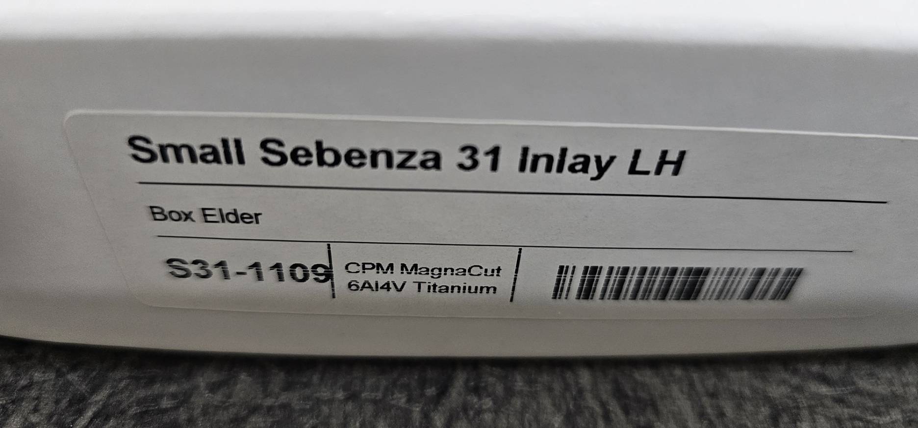 Chris Reeve Small Sebenza 31 Inlay LH Box Elder CPM Magnacut(มือซ้าย)