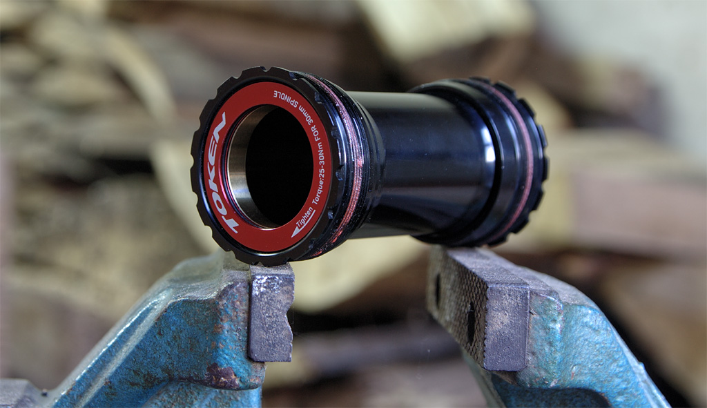 กระโหลกเฟรม TOKEN T47V386 T47 x 85.5/86.5/92mm BB386/BB392 (30mm)