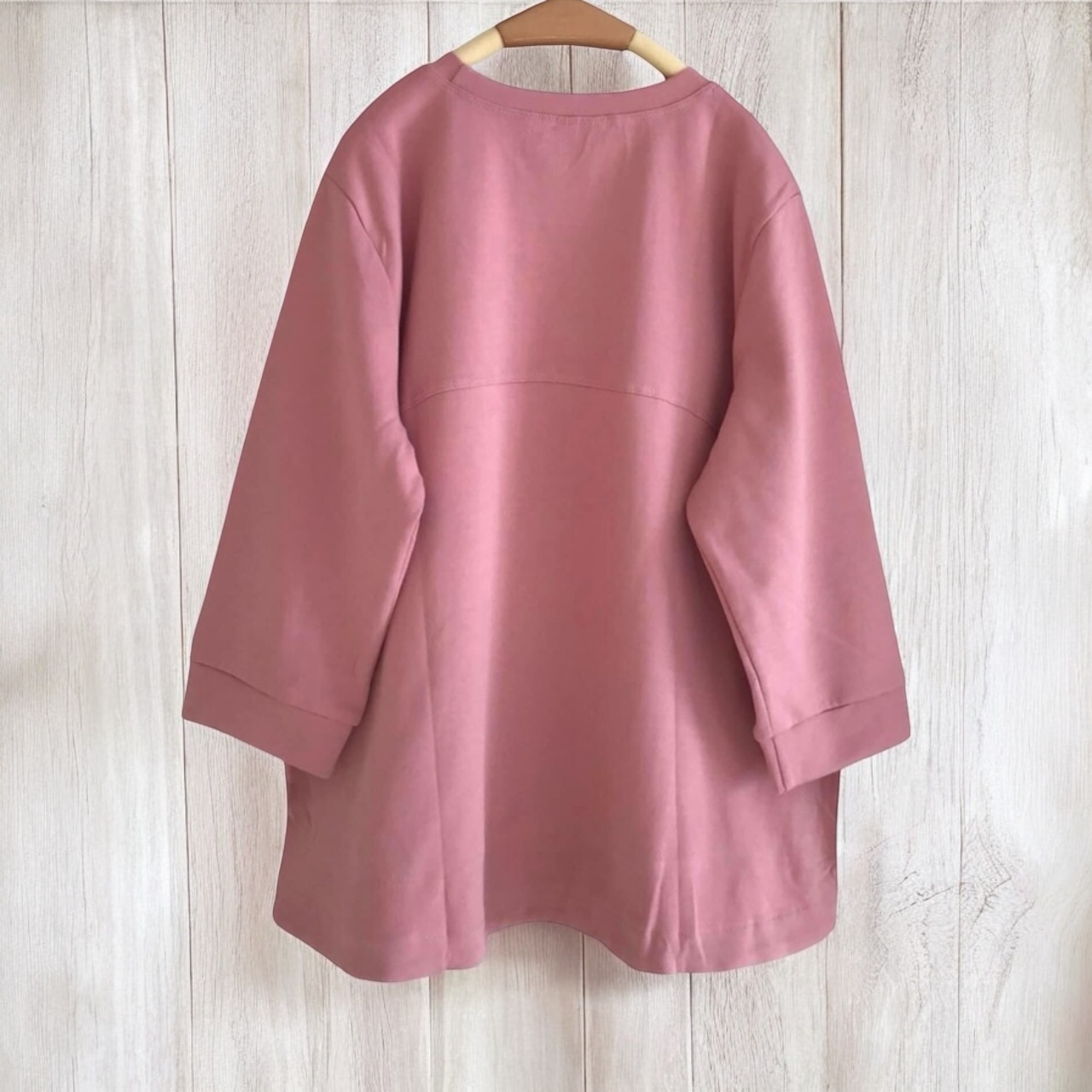 เสื้อยืดลายปักแขนสามส่วน 9am
