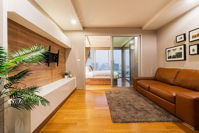 ให้เช่าคอนโด แอ็บสแตร็กส์ พหลโยธิน 38 ตร.ม.เฟอร์ครบ พร้อมอยู่ ใกล้ MRT พหลโยธิน