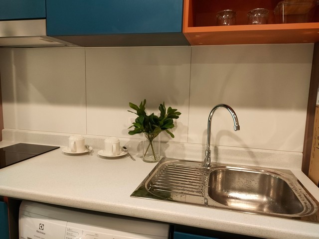 ให้เช่าคอนโด เดอะ เบส สะพานใหม่ 28.21 ตรม.ห้องใหม่ แต่งครบ เครื่องใช้ไฟฟ้าครบ ติด BTS สายหยุด