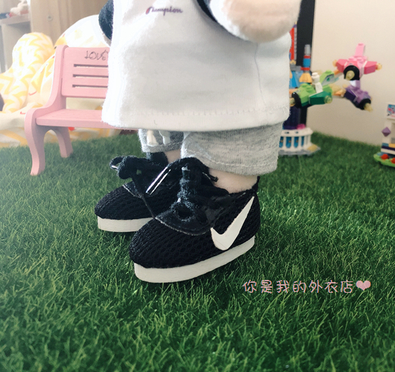 รองเท้าไนกี้ ผ้าตาข่าย สำหรับตุ๊กตา 20 cm.