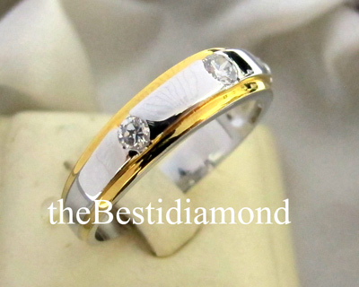 BR210RD+++แหวนunisex แบบ 2 tone+++ เก๋สุดๆ เรียบ หรู ดูมี class เล่น 2 tone ได้สวยมากๆๆ แบบออกมาจากcatalogue เลยค่ะ ใส่เป็นแหวนคู่ชายหญิงได้เลย