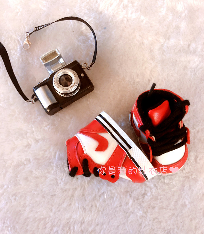 รองเท้าไนกี้ สำหรับตุ๊กตา 20 cm. ดำ