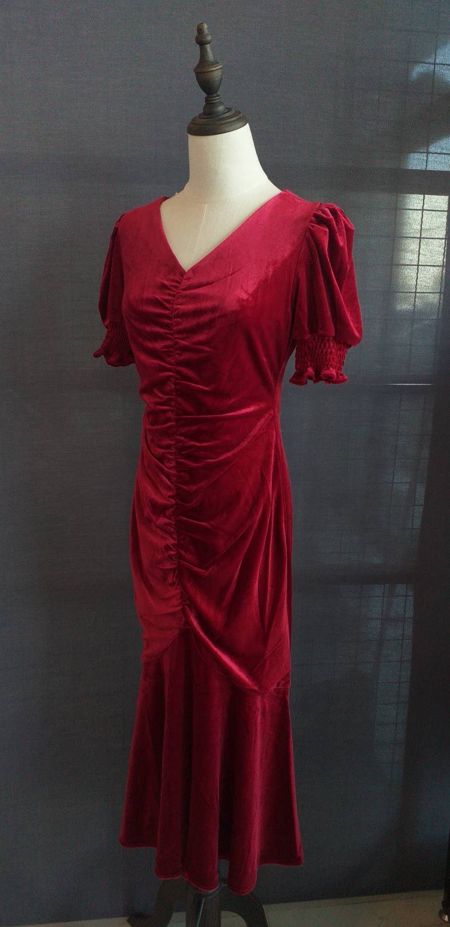 พร้อมส่ง เดรสยาว เดรสสีแดง ทรงหางปลา ใส่แล้วสวยหุ่นเพรียว เดรสคริสมาส