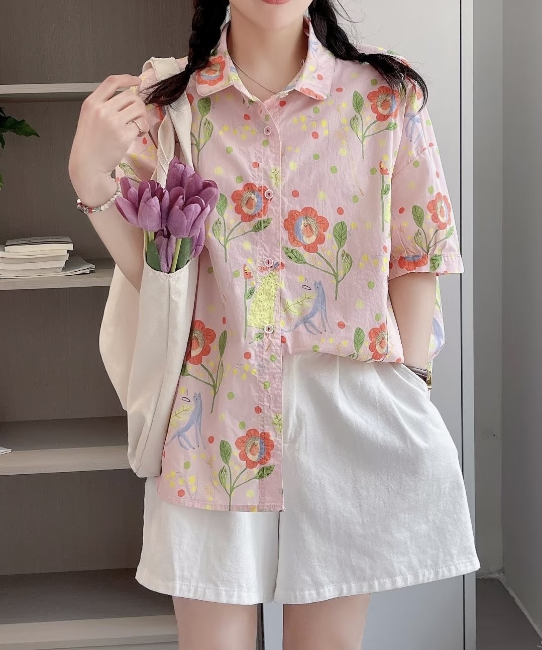 เสื้อผ้าฝ้ายลายดอกไม้แต่งกระเป๋า