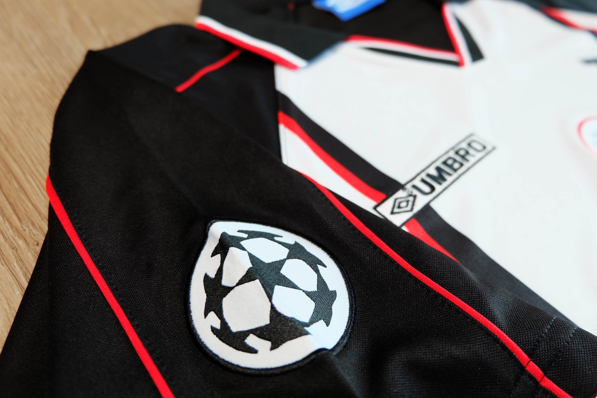 Ajax Amsterdam 1998/99 Vintage Jersey เสื้อฟุตบอลอาแจ็ค อัมเตอร์ดัม