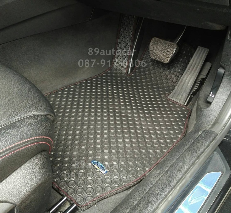 ผ้ายางเข้ารูปปูรถยนต์ราคาถูกส่งฟรี BMW 320 F30 ลายกระดุมสีดำ ขอบดำ ด้ายแดง