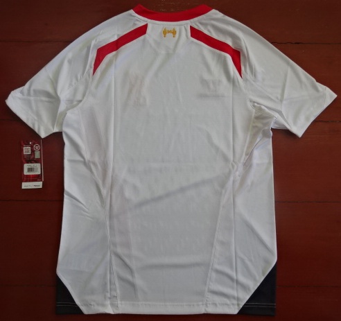 เสื้อฟุตบอล ทีมสโมสรลิเวอร์พูล ชุดเยือน 2013/14 ใหม่ S-Size / LIVERPOOL Football Shirt Away Kit 2013/14 Jersey NEW S-Size