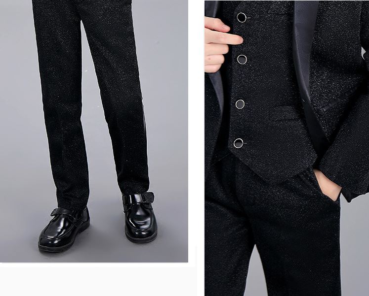 พร้อมเช่า ชุดสูทเด็กชาย สีดำ เนื้อกากเพชร แบบหรูหรา **พร้อมเช่า 120,130,140,150,160,170**