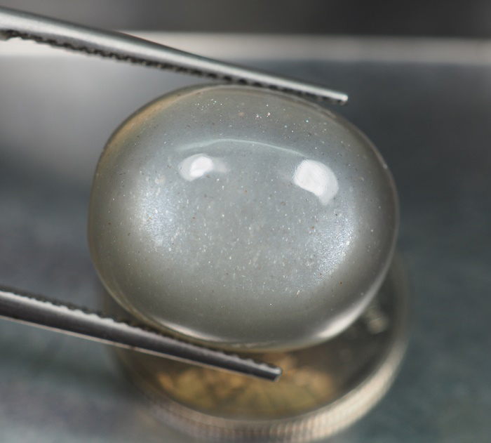 มูนสโตน (Moon Stone) 14.15 กะรัตสีเงิน